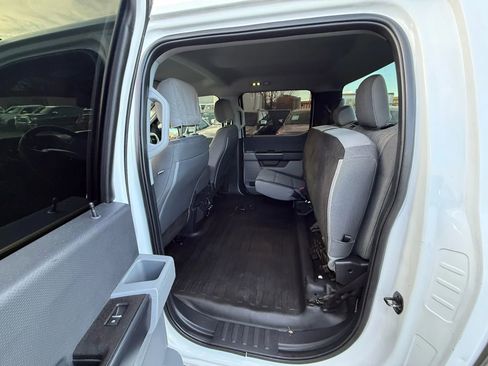 Used 2022 Ford F150 XL w/ Trailer Tow Package image 18