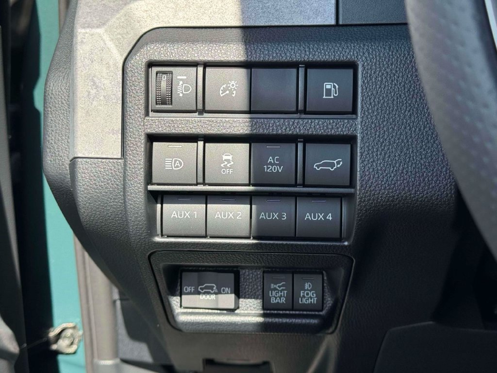 Certified 2026 Toyota 4Runner Trailhunter AWD/4WD image 20