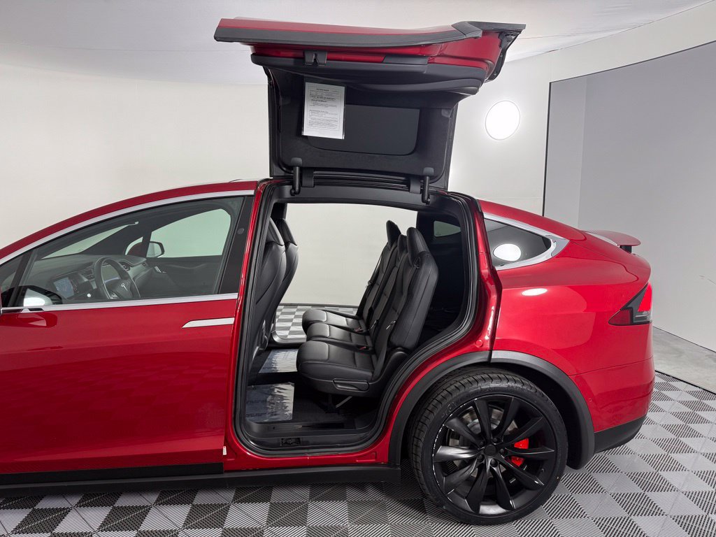 Used 2020 Tesla Model X Performance AWD/4WD image 18