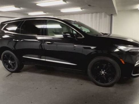 Certified 2023 Buick Enclave Essence w/ Sport Touring Edition FWD image 2