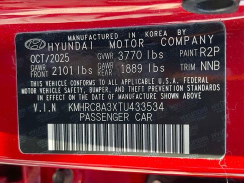 Used 2026 Hyundai Venue SEL FWD image 13