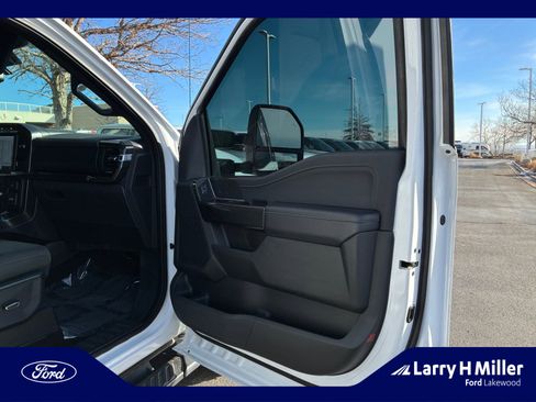 Used 2021 Ford F150 XLT w/ Equipment Group 302A High image 16