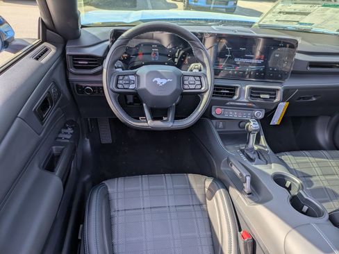New 2026 Ford Mustang GT Premium w/ GT Performance Package RWD image 32