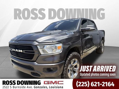 Used 2019 RAM 1500 Big Horn RWD image 1