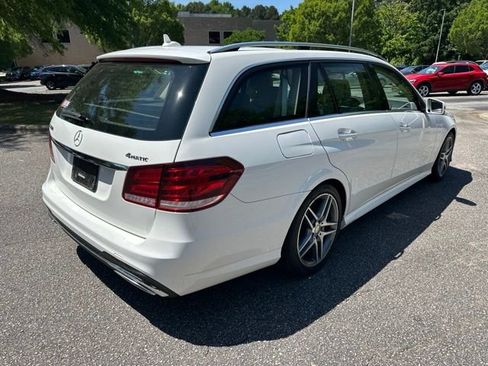 Certified 2016 Mercedes-Benz E 350 4MATIC Wagon image 5
