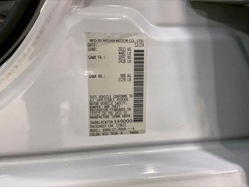 Used 2025 Nissan Altima 2.5 SR image 29