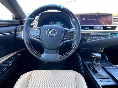 Used 2020 Lexus ES 350 w/ Premium Package image 6