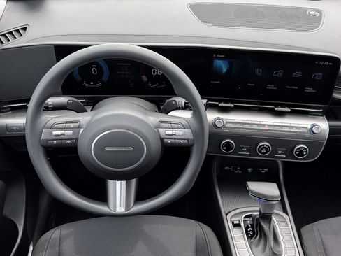 New 2026 Hyundai Kona SE AWD/4WD image 17