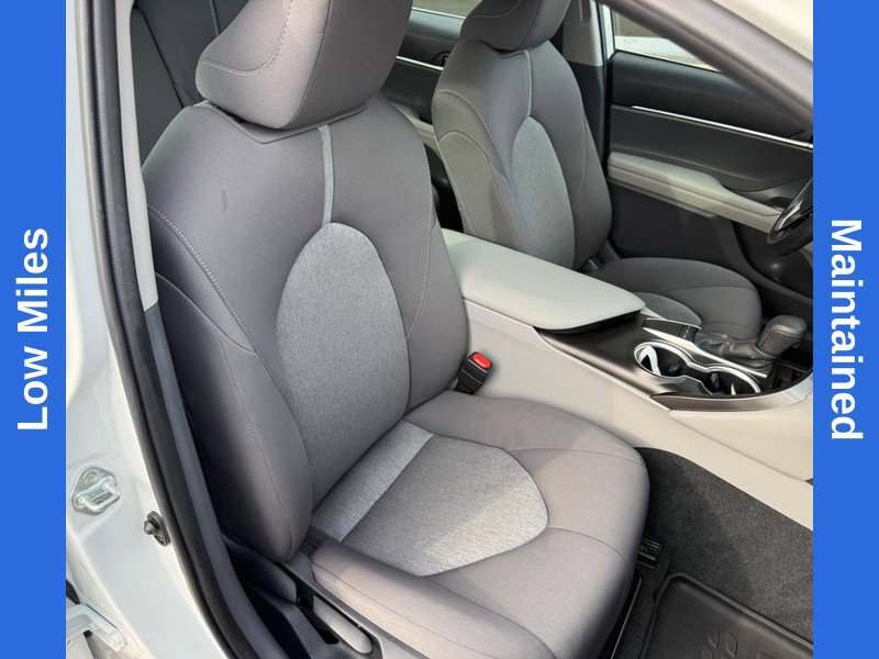 Used 2024 Toyota Camry LE w/ Convenience Package FWD image 11
