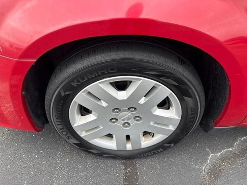 Used 2012 Dodge Avenger SE FWD image 9