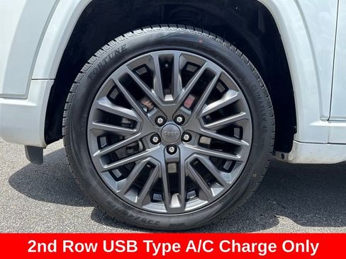 Used 2022 Jeep Compass High Altitude AWD/4WD image 41