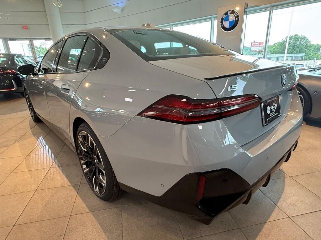 Certified 2024 BMW i5 M60 w/ Premium Package AWD/4WD image 5