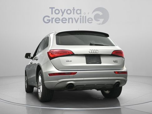 Used 2016 Audi Q5 2.0T Premium Plus w/ Technology Package AWD/4WD image 10
