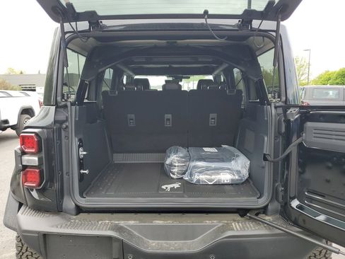 New 2026 Ford Bronco Raptor w/ Interior Carbon Fiber Pack AWD/4WD image 31