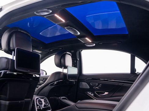 Used 2019 Mercedes-Benz S 63 AMG S 4MATIC Sedan image 19