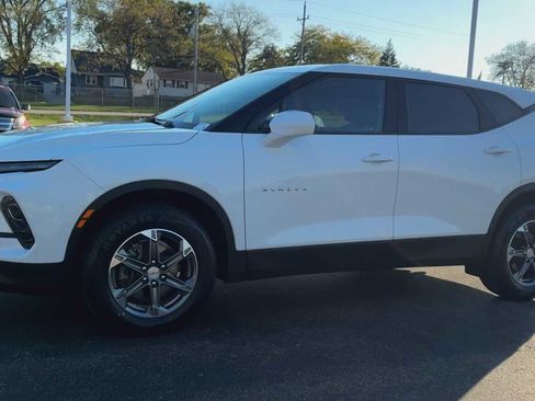 Certified 2023 Chevrolet Blazer LT w/ Driver Confidence Package image 6