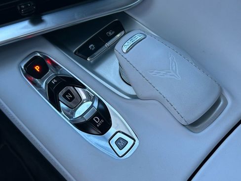 Used 2025 Chevrolet Corvette Stingray Premium Cpe w/ 3LT image 20