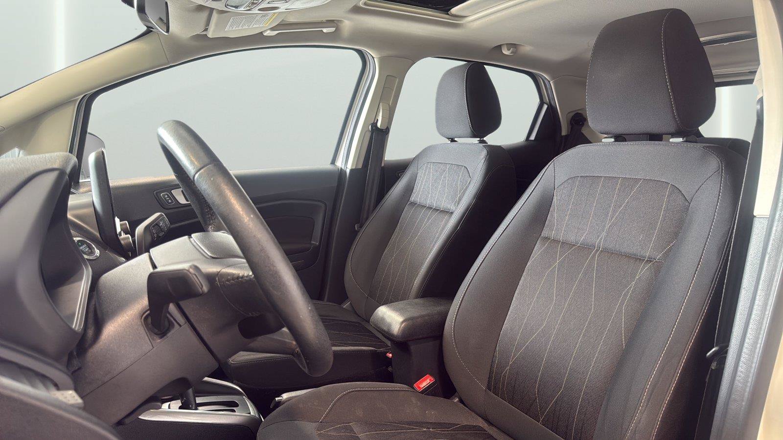 Used 2020 Ford EcoSport SE AWD/4WD image 10