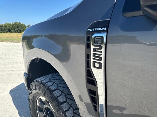Used 2024 Ford F250 Platinum w/ Tremor Off-Road Package AWD/4WD image 10