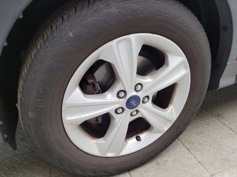 Used 2016 Ford Escape SE w/ Equipment Group 201A FWD image 31