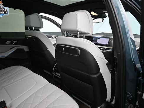 Used 2024 BMW X5 sDrive40i w/ Premium Package RWD image 24