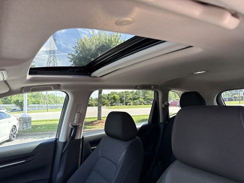 Certified 2024 Honda CR-V EX image 29