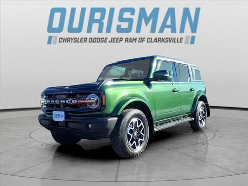 Used 2024 Ford Bronco Outer Banks image 7