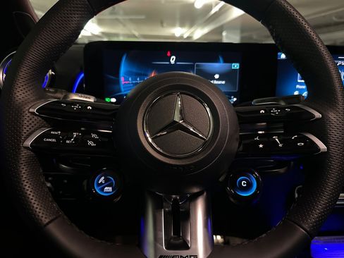 New 2026 Mercedes-Benz GLB 35 AMG 4MATIC image 22