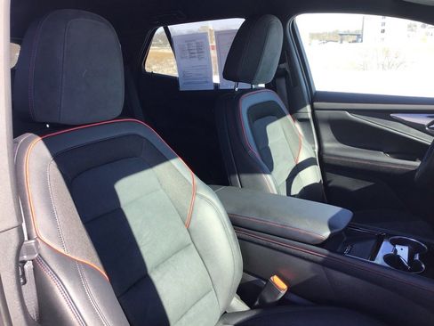 Used 2024 Chevrolet Blazer EV RS image 25