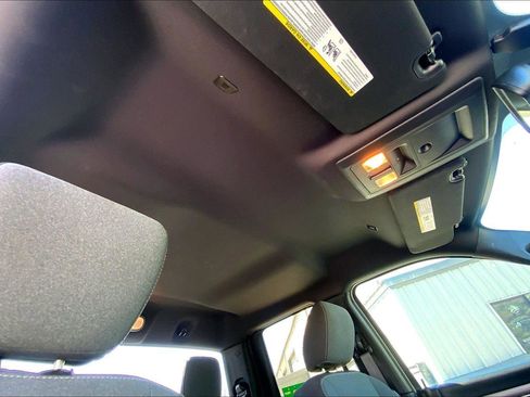 Certified 2022 RAM 1500 Classic Warlock w/ Electronics Group image 22