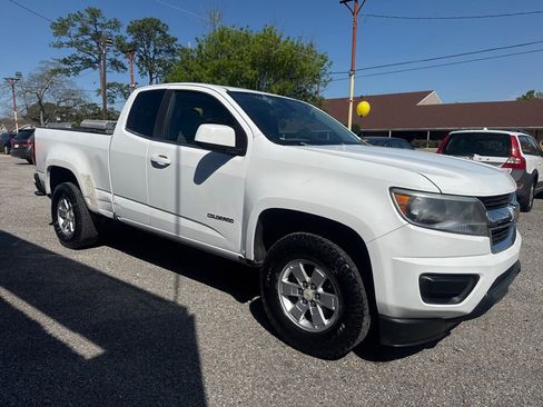 Used 2016 Chevrolet Colorado W/T w/ WT Convenience Package image 3
