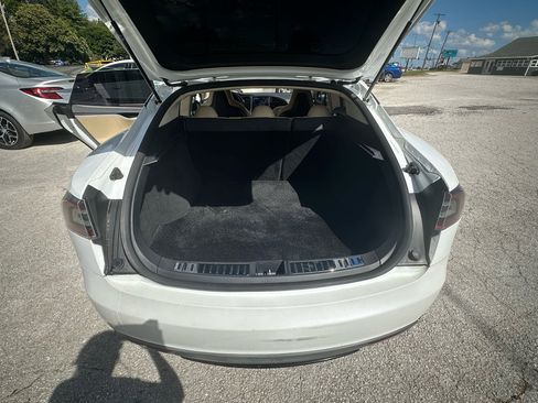 Used 2013 Tesla Model S image 19