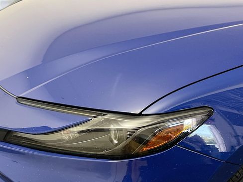 Used 2025 Toyota Camry LE FWD image 11