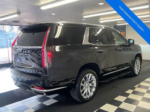 Used 2023 Cadillac Escalade Premium Luxury w/ LPO, Radiant Package image 17