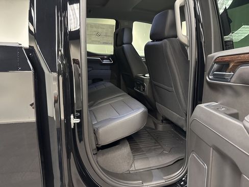 New 2026 GMC Sierra 1500 Elevation w/ Preferred Package image 12