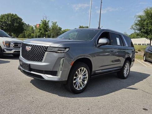 Used 2021 Cadillac Escalade Premium Luxury w/ Driver Assist Tech Package AWD/4WD image 5