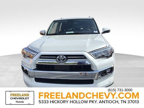 Used 2021 Toyota 4Runner Limited AWD/4WD image 6
