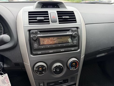 Used 2012 Toyota Corolla S FWD image 26