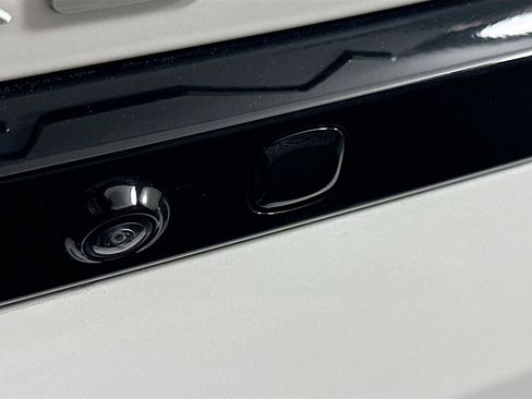 Used 2025 Kia K4 LXS image 28