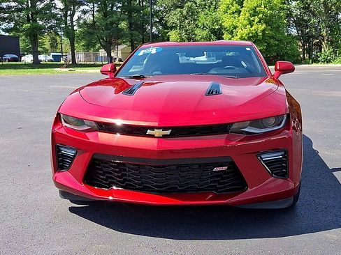 Certified 2018 Chevrolet Camaro SS RWD image 6