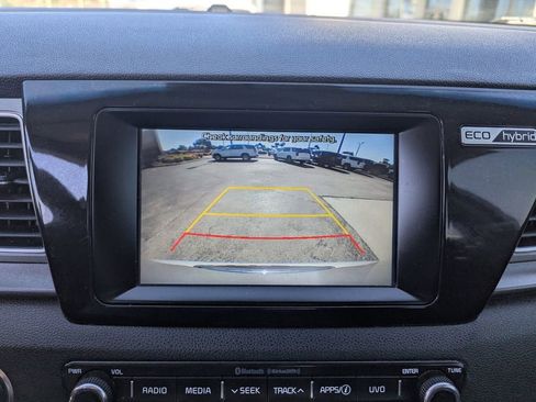 Used 2019 Kia Niro LX image 20