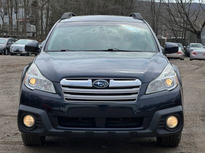 Used 2013 Subaru Outback 2.5i Limited w/ Moonroof Pkg