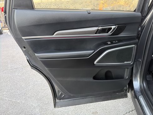 Used 2024 Kia Telluride SX Prestige X-Line image 23