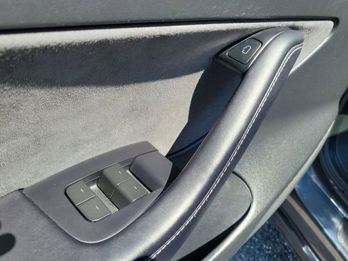 Used 2023 Tesla Model 3 Performance AWD/4WD image 22