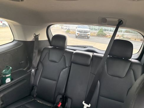 Used 2022 Kia Telluride EX w/ EX Premium Package image 8