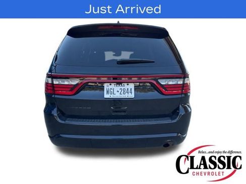 Used 2024 Dodge Durango SXT w/ SXT Blacktop Group image 7