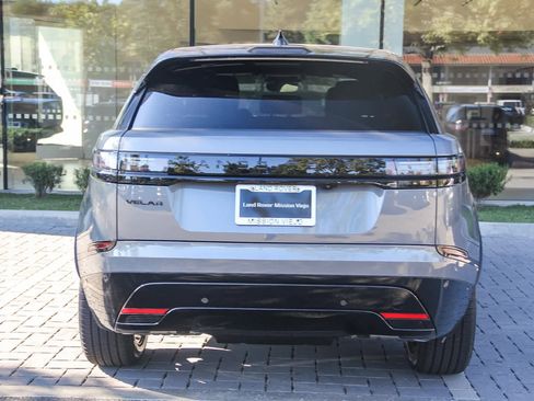 New 2026 Land Rover Range Rover Velar Dynamic SE image 5
