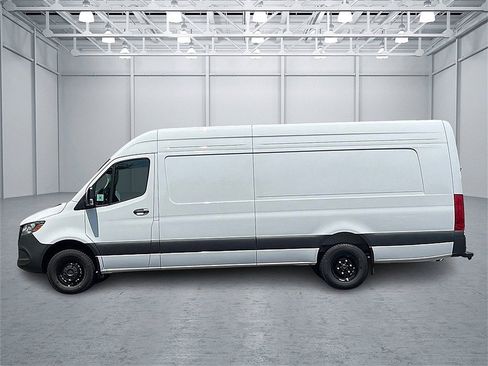 New 2025 Mercedes-Benz Sprinter 3500 image 2