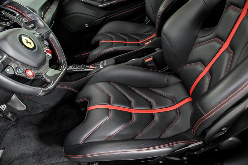Used 2016 Ferrari 488 GTB RWD image 18