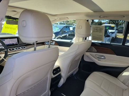 Used 2024 Mercedes-Benz GLE 450 4MATIC image 27